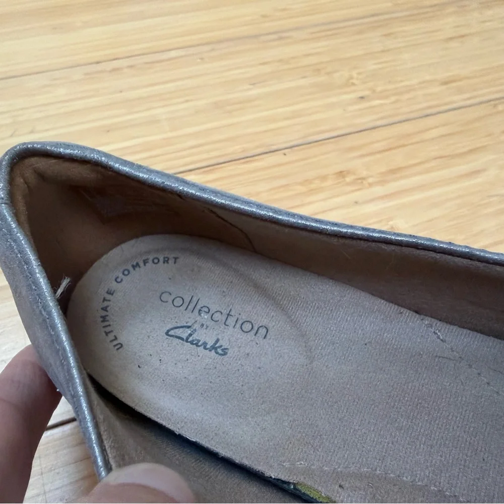 Clarks Metallic Grey Slip-On Loafers, women’s 8.5 - Picture 4 of 9